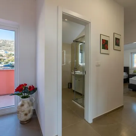 Apartment Katarina *