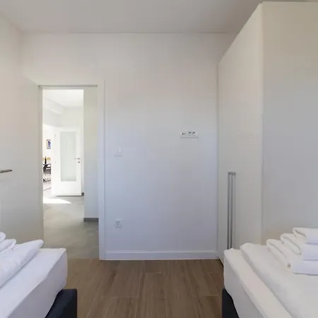 Apartment Katarina *